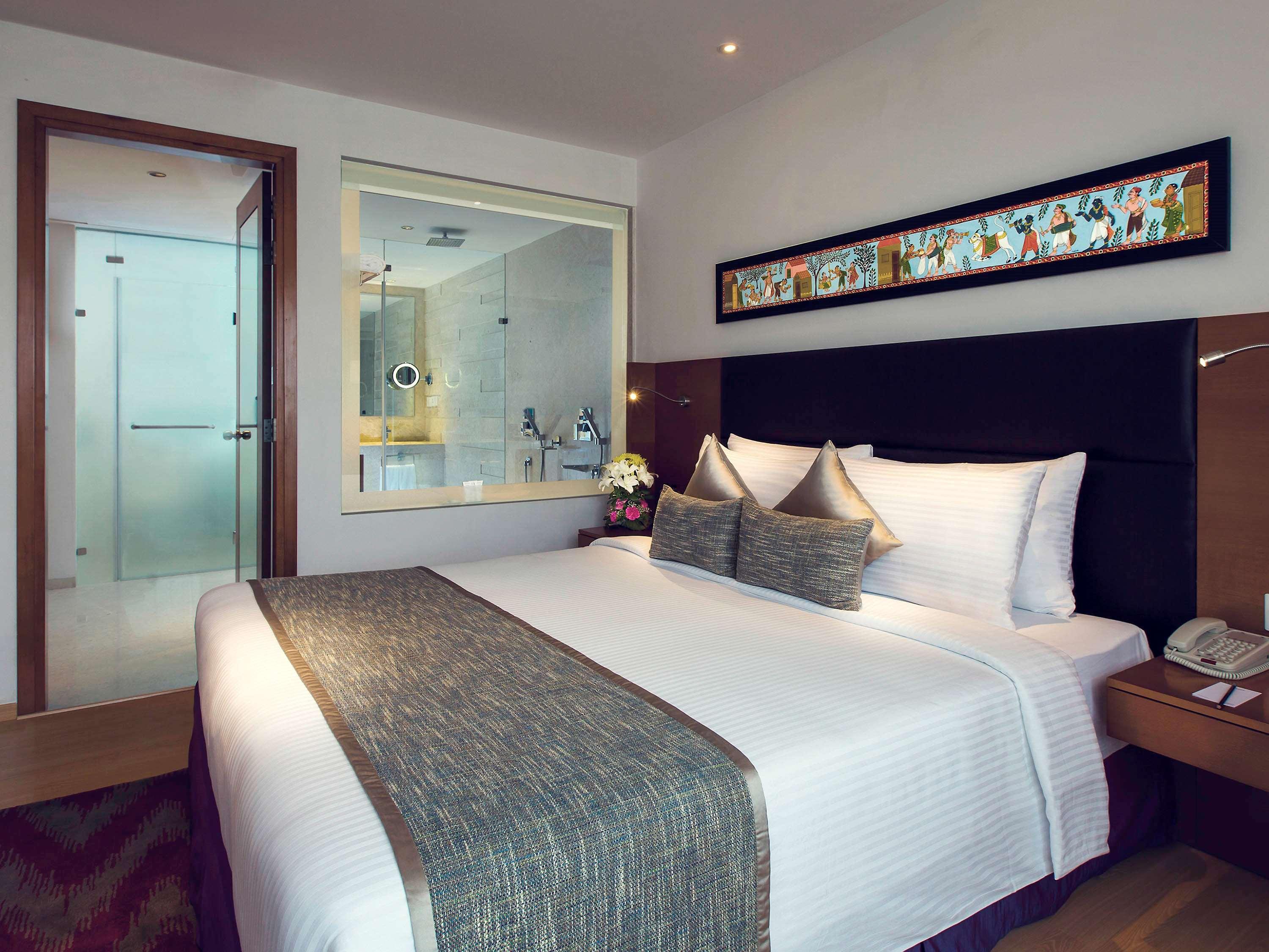 머큐어 하이데라바드 Kcp - 아코르호텔 브랜드 외부 사진 A room at the Park Hotel, New Delhi