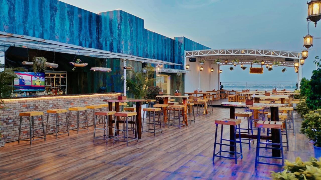 머큐어 하이데라바드 Kcp - 아코르호텔 브랜드 외부 사진 Sky Bar